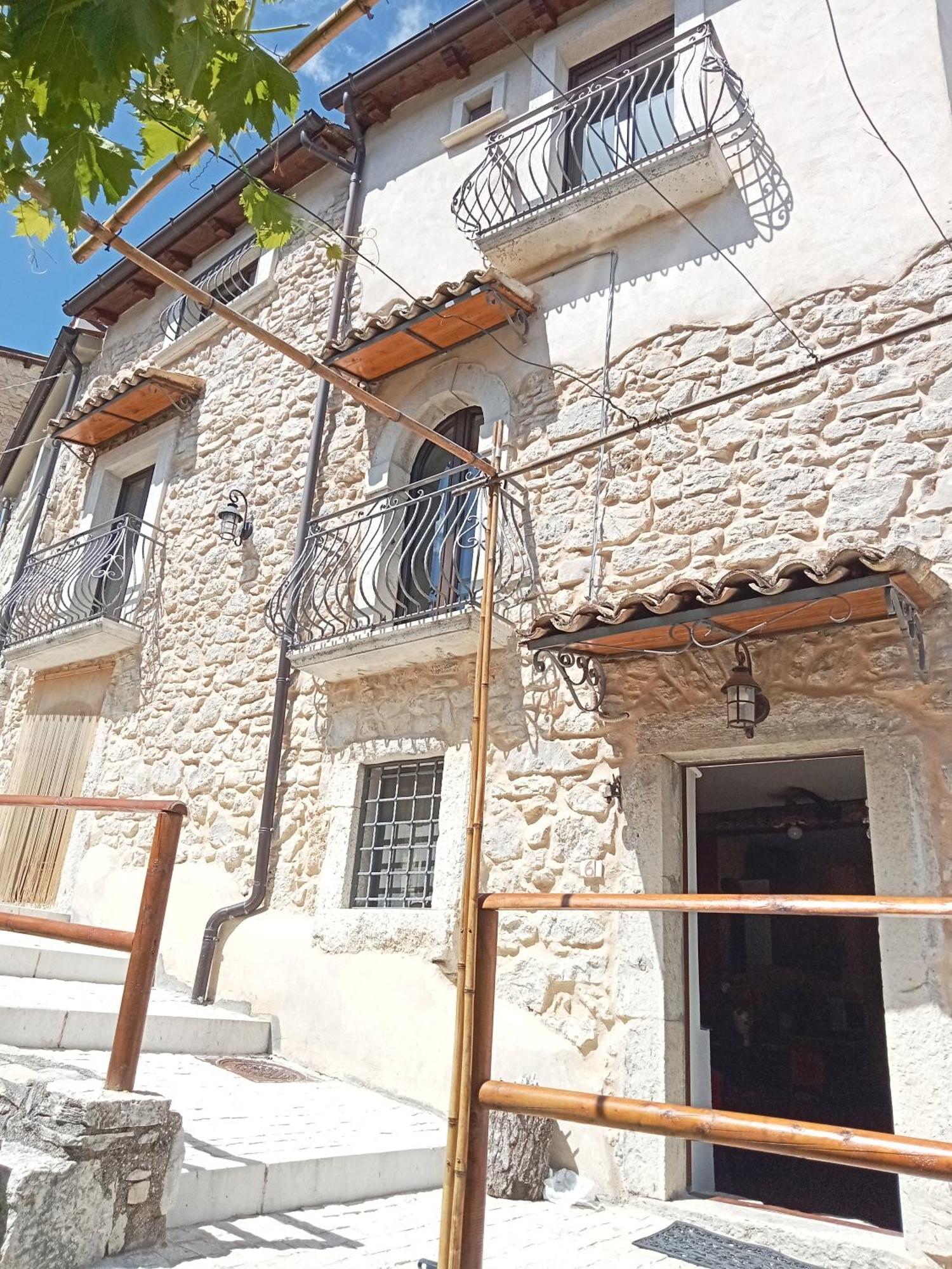 Villa Il Borgo Della Zittola Montenero Val Cocchiara Exterior foto